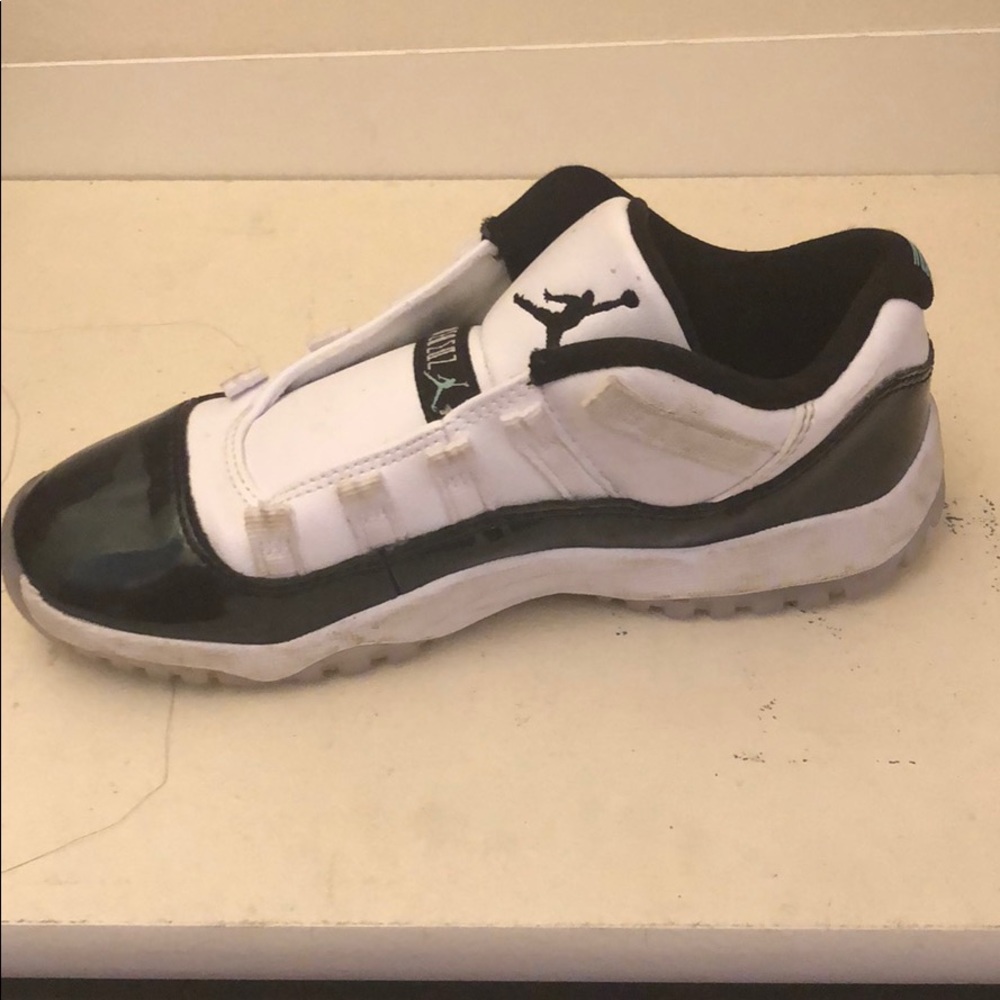 Jordan 11’s - Picture 3 of 4